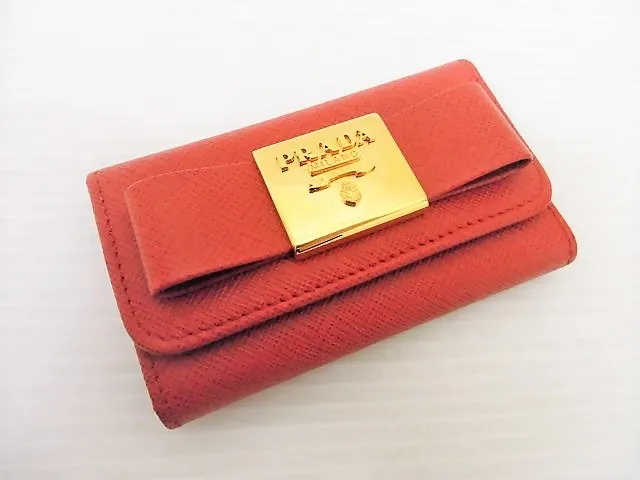 プラダ　キーケース　小物