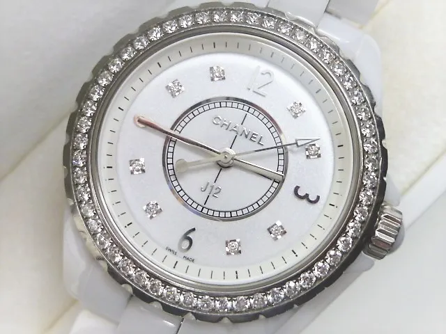 CHANEL　腕時計　ダイヤモンドベゼル