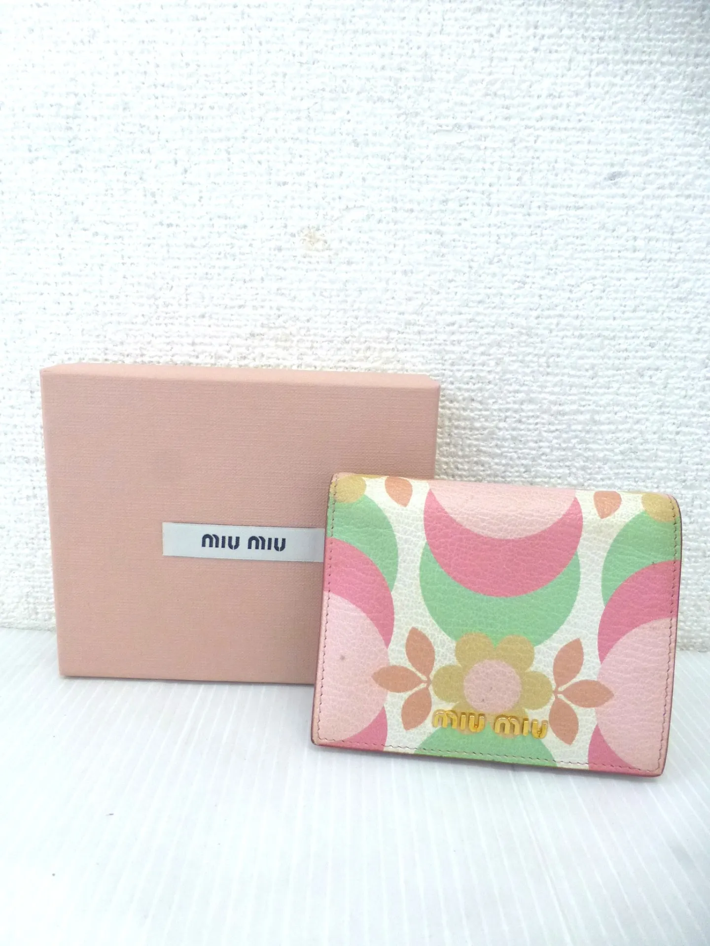 MIUMIU　ミニ財布
